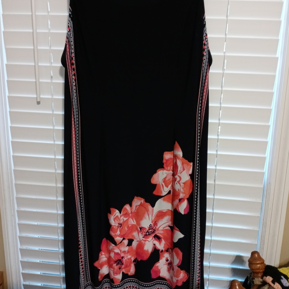 Dress Navy with coral flowers and beaded neck 24W